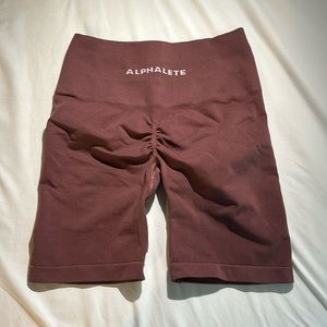 Alphalete Amplify Shorts 6.5”